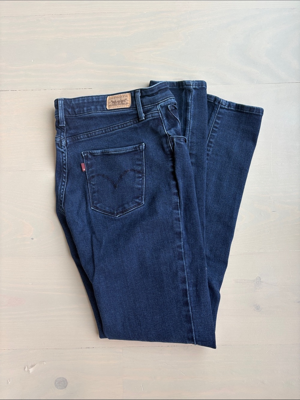 Levi's Men's Indigo Straight-Leg Jeans